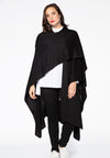Poncho knitted - black