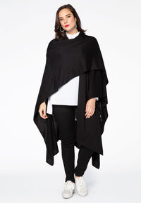 Poncho knitted - black - #1